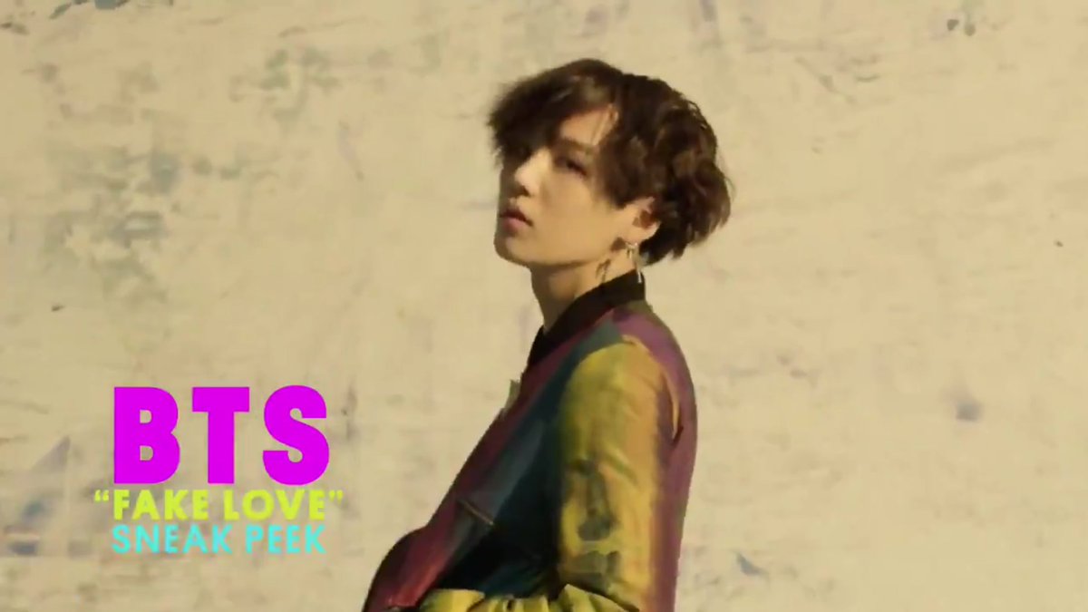 minspics's tweet photo. HIS !!! HAIR !!!
#iVoteBTSBBMAs @BTS_twt https://t.co/frfqTL0vGk