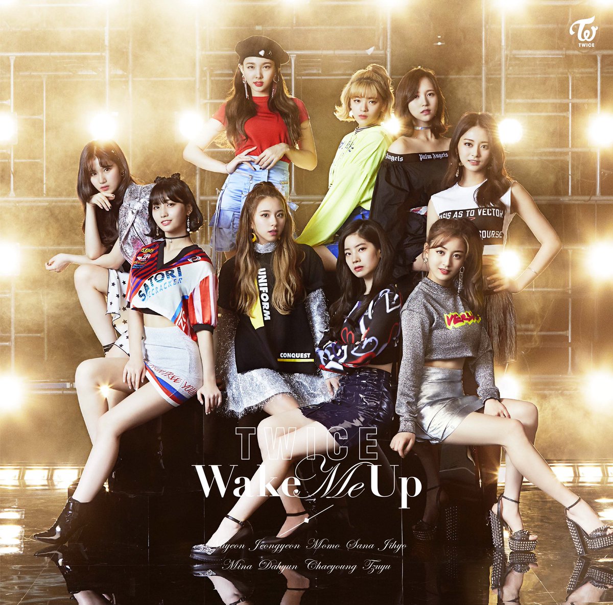 Twice >> Album Japonés "BDZ" - Página 3 DdR6Vn5VQAAnKSj