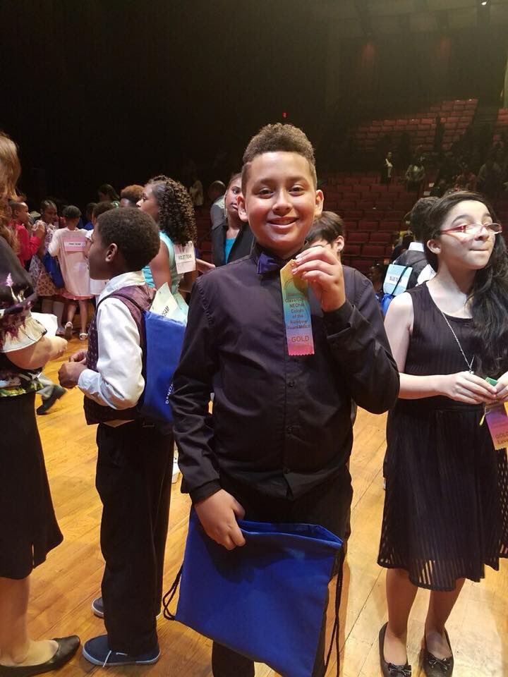 wwflyers's tweet photo. Congrats to our fifth graders who took “gold” for their Dancing Classrooms performance and will compete in the next round on Sunday! Keep dancing, Flyers! https://t.co/uYio1IoPNU