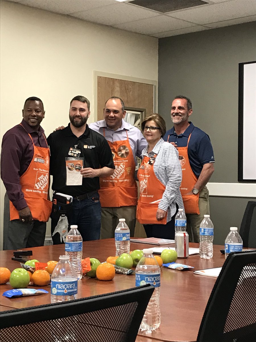 Tammy Morris tweet media