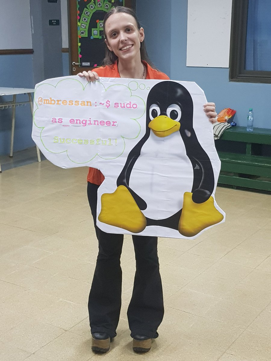 mikilinchu's tweet photo. Mi familia y mis amigas si que se toman las cosas muy en serio 😲 #MeRecibi https://t.co/MuyI42dtRK
