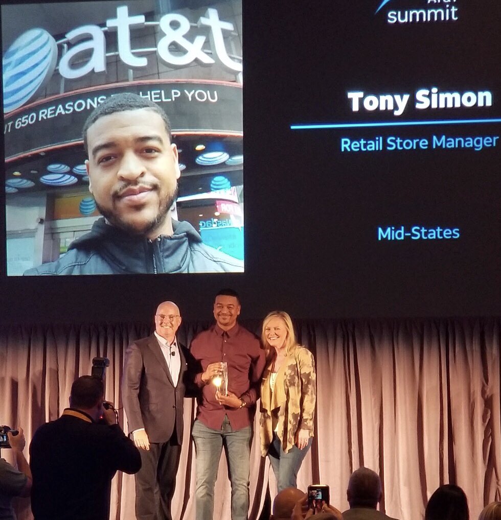 T0nyT0niT0ne's tweet image. Summit 2018 in Vegas! Thanks to all my leadership and team couldn’t have done it without you! Mid-States is the best hands down! #MidStatesProud #D3rty$outh #TheU