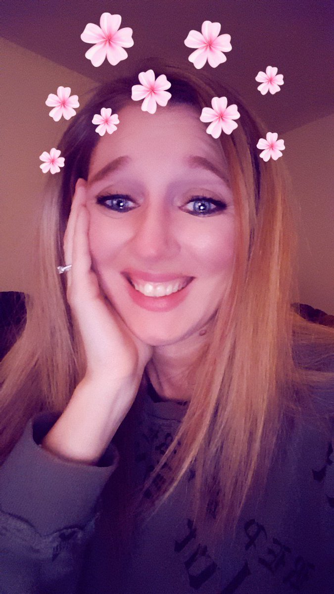 sweetx0love25's tweet photo. @tsofficialmerch My heart feels delicate wearing #myrepmerch π you Taylor https://t.co/qGTxJGbm0i
