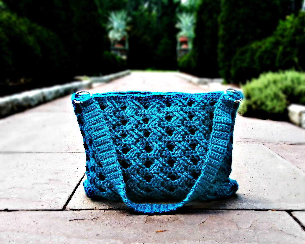 SineadNodi's tweet photo. Teal Braided Bag with patterned lining, only at SineadNodi! https://t.co/a3NQXd55PE

#Handbags #Purses #Accessories #Teal #Colors #summerfashion #SpringFashion #gifts #Treatyourself #Tuesday #Etsy #Shopsmall #FashionQueen #handmade #ISeeItIWantIt https://t.co/tGHMg0ygMw