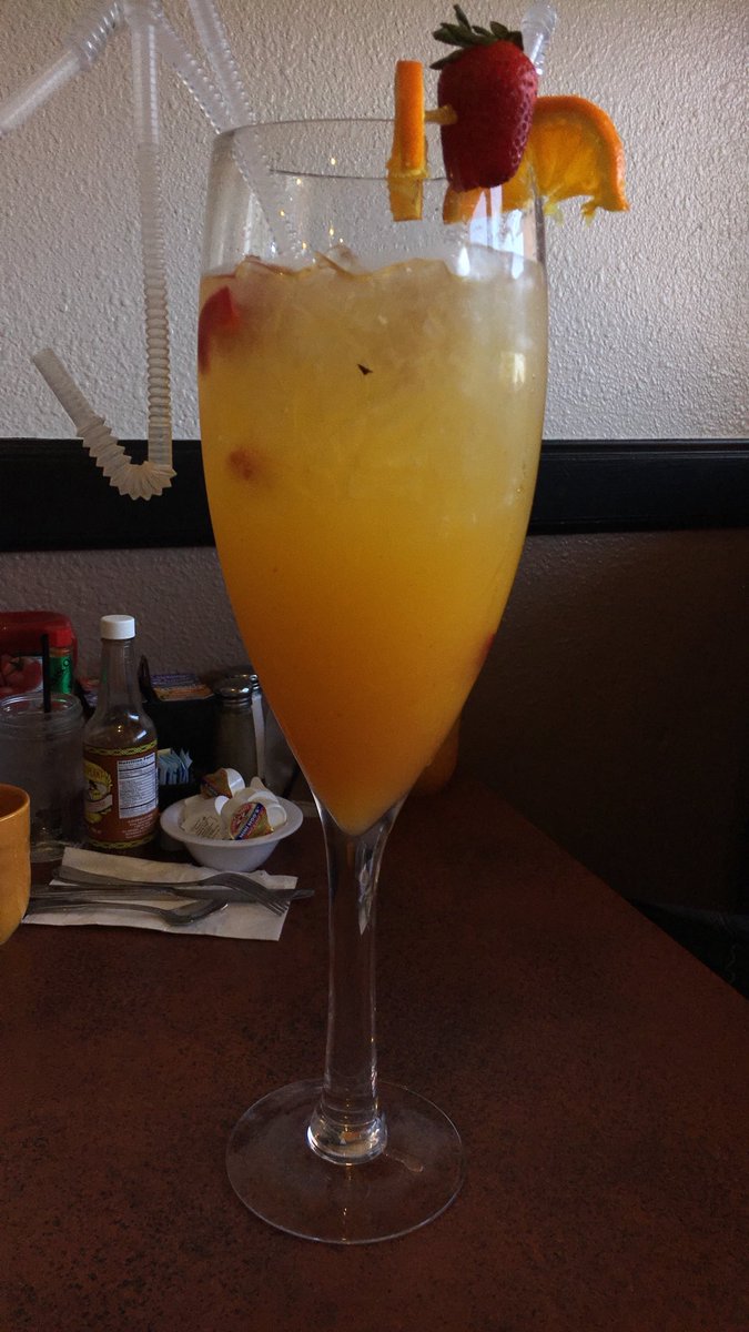loadedlitpod's tweet photo. Mimosas as we work #averageworkday https://t.co/Rtpr9Fs0Tc