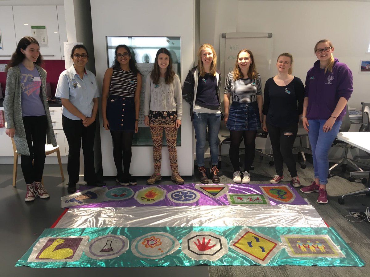 Talented fashion designer <a href="/SadieWilliamsUK/">Sadie Williams</a> held a wonderful #PROCESSIONS2018 workshop last weekend with some amazing young women. This is going to be one beautiful banner. 💚💜See examples of Sadie's work at sadiewilliams.co.uk. <a href="/1418NOW/">14-18 NOW</a>