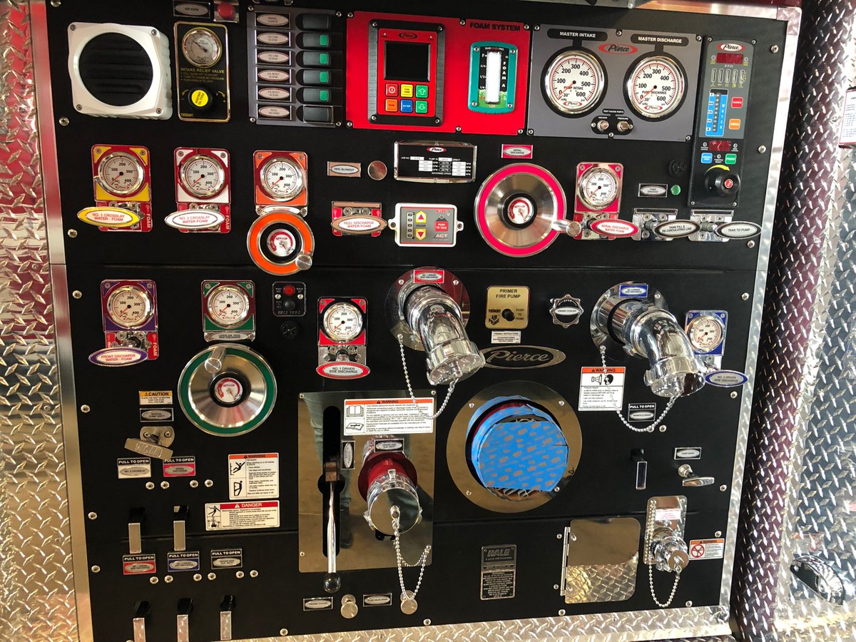 Springfdtx's tweet image. Spring&apos;s Brand New Ladder 75 is getting outfitted for duty at the new Station 75 on FM 2920 at Falvel. #SpringFireProud #SpringProud #SpringTX #firetruck