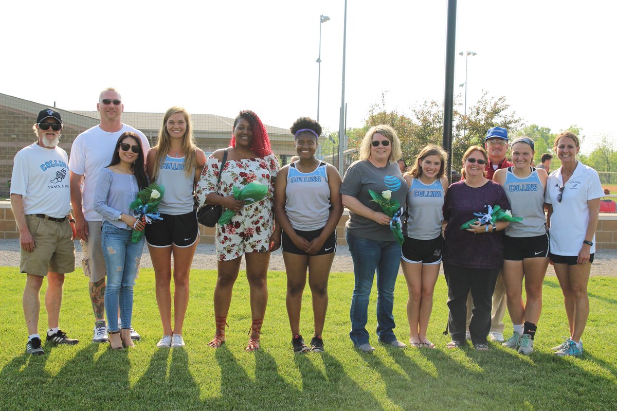 MLCHS_Athletics's tweet photo. 2018 Track Senior Night (5/14/18)
#LetsGoTitans @MLCHS_XCTF
Individual posting will be tomorrow https://t.co/QK0fYARoTU