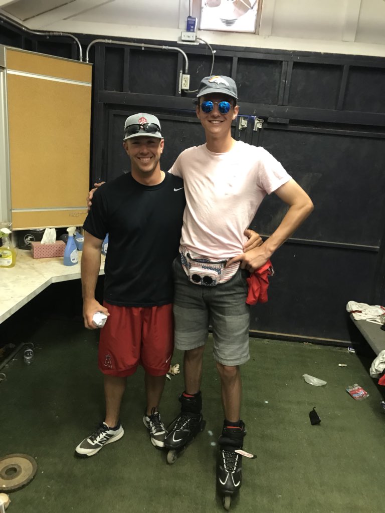 coltonschannuth's tweet photo. Happy Birthday to my best friend and a great mentor @Ryan_Serena4 Very thankful for everything you’ve done for me. Gonna miss you coach! https://t.co/D1DgRqESp4