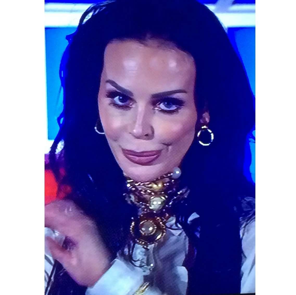 Simiuz1986's tweet photo. Ma io lo sapevo che Michael Jackson non era morto..
#mj #Gf15 #ninajackson #TRASH https://t.co/BQCqRTIYWS