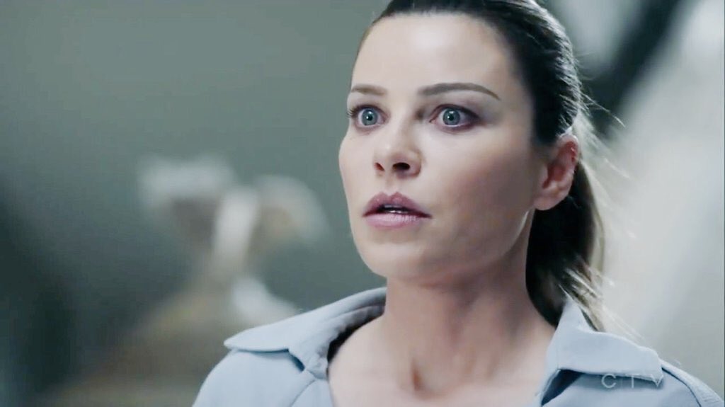 Sh4dowzLucifer's tweet image. OF COURSE IT’S WHEN CHLOE FINALLY LEARNS THE TRUTH THAT OUR SHOW GETS CANCELLED 😂😣😈 #SaveLucifer #PickUpLucifer