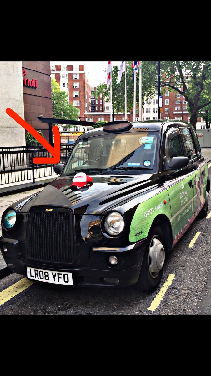 BLACK_car_RENT's tweet photo. Partenariat 🇬🇧🇬🇧🇬🇧🇬🇧🇬🇧🇬🇧#Paris #Londres #taxi #VTC https://t.co/aJVgjra3tw