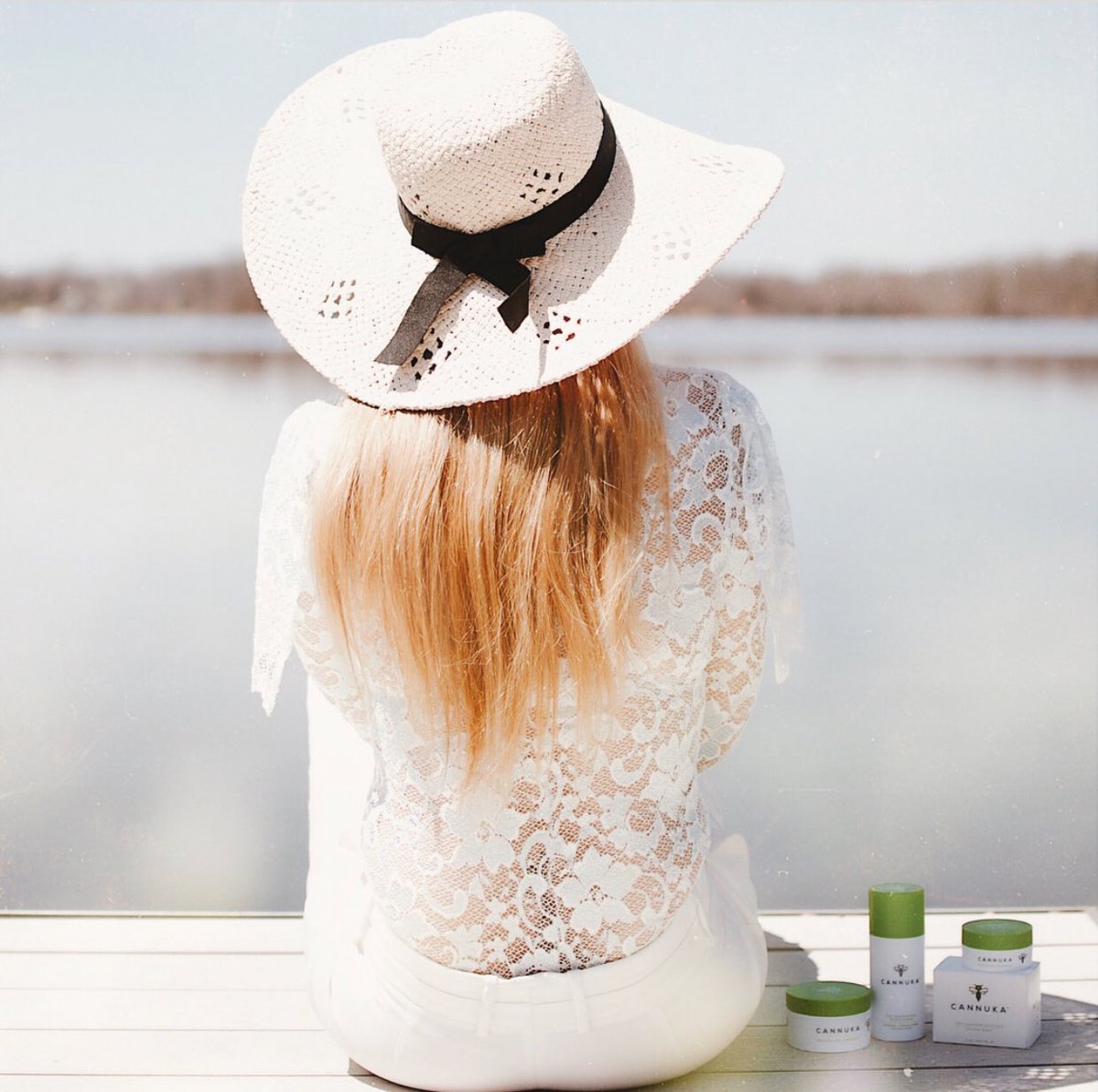 cannuka's tweet photo. “I love these products—they especially help soothe sunburns and keep my skin moisturized all day long!” -@WhatWouldVWear ☀️ https://t.co/JRiCD9mcVZ