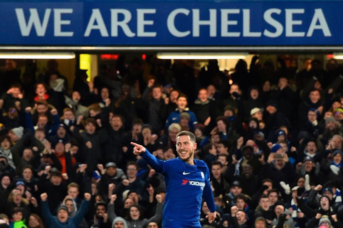 ChelseaFC_Sp's tweet photo. ¡@hazardeden10 tendrá su aparición 300 con el Chelsea el próximo fin de semana, y para celebrarlo regalaremos una camiseta firmada por él!

Sigue la cuenta @ChelseaFC_Sp, da RT a este twitt y menciona #Hazard300 para participar. 

#MUFC #FACup https://t.co/kTYevSeTga