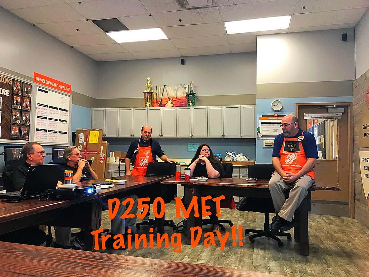 MET DISTRICT 250 tweet media