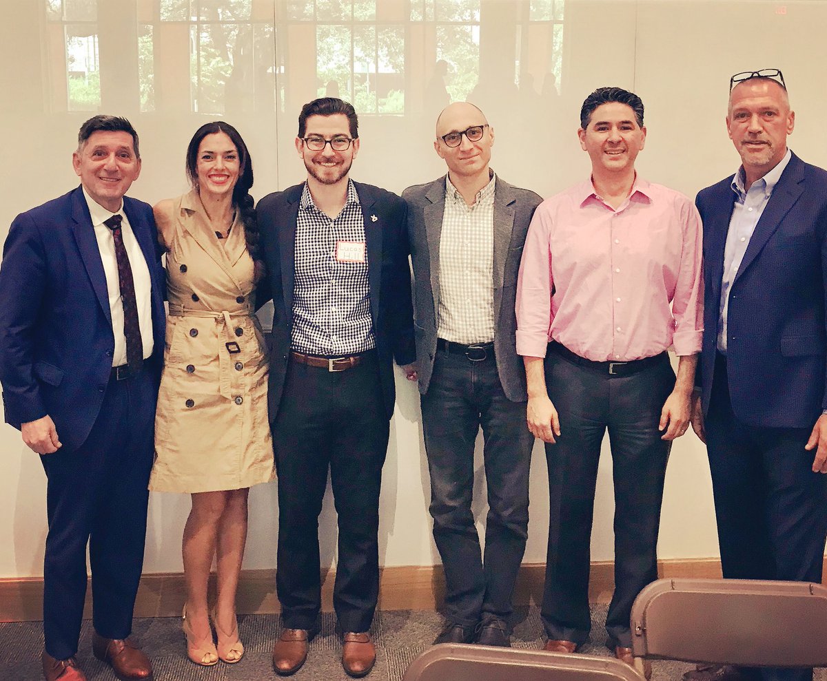 miperlita23's tweet photo. Great discussion about preventing opioid misuse and improving drug user health @DellMedSchool @UTPUI_Addiction with this crew https://t.co/VleUQT96bU