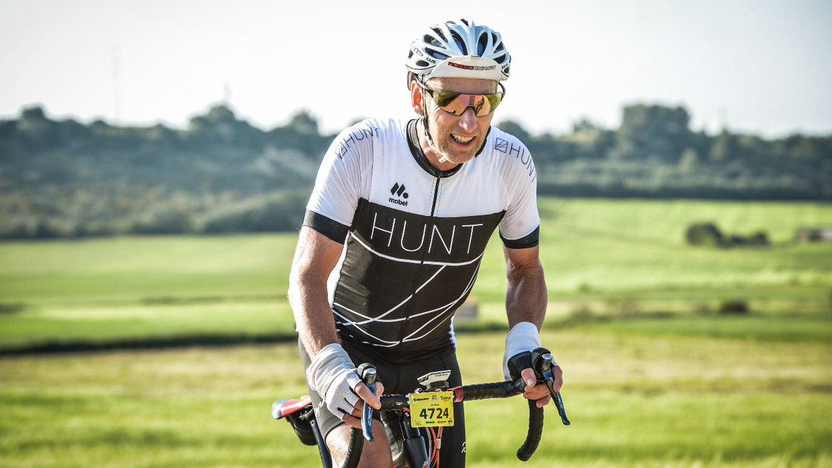 andrewbradley01's tweet photo. 1 yr vegan this week. 🌱🌱51yrs old. 12000km cycled in last yr incl France North to South, Haute Route Alps race and @Mallorca312. Big shout out to @richroll and @jjcromag for the inspiration!. #fasterlonger https://t.co/NnYnX1jIJk