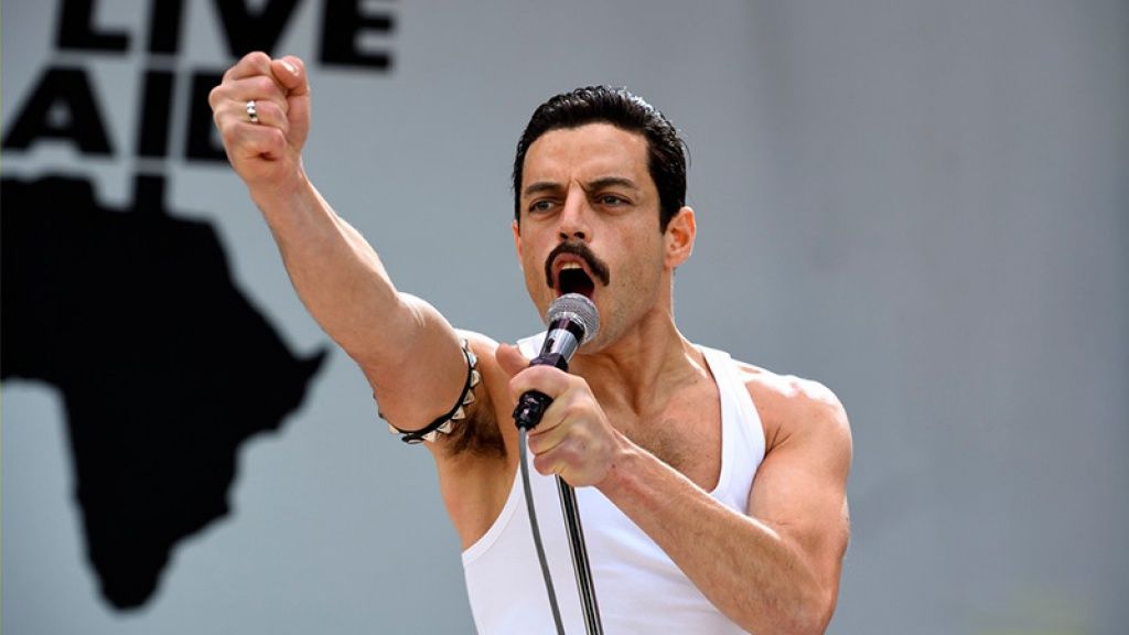 mallpocket's tweet photo. El primer tráiler del biopic basado en la vida del cantante Freddie Mercury y de la icónica banda británica Queen: https://t.co/KOCrJBHrub https://t.co/0Okwp3qWA6