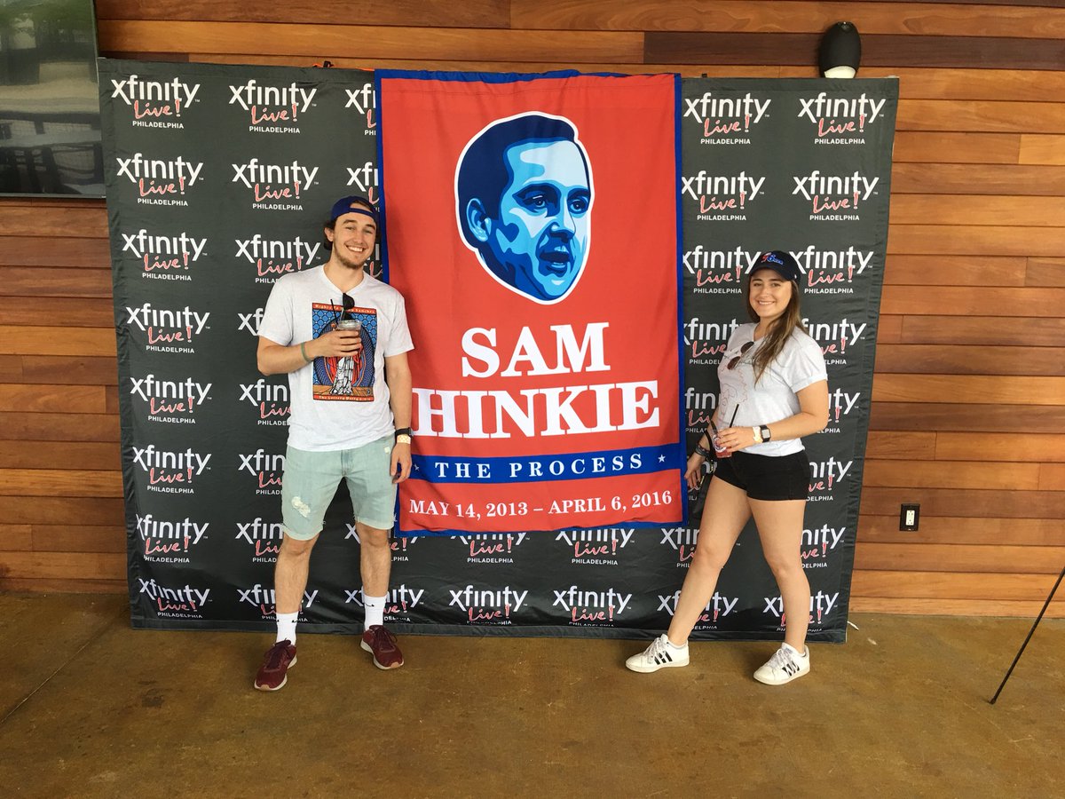 Elizggg's tweet photo. Legally changing our last names to Saric #Darioisourdaddy #TooGood @RTRSPodcast https://t.co/owf0xBJxYi