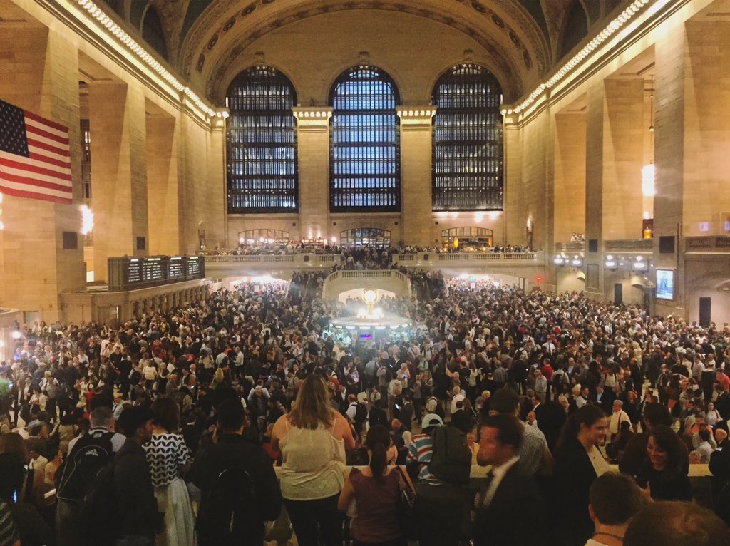 nicolemichele5's tweet photo. My favorite part about being stuck in Grand Central is the announcement every two minutes reminding us not to sit on the floor or stairs for our own safety :) https://t.co/fM40ndIV9g