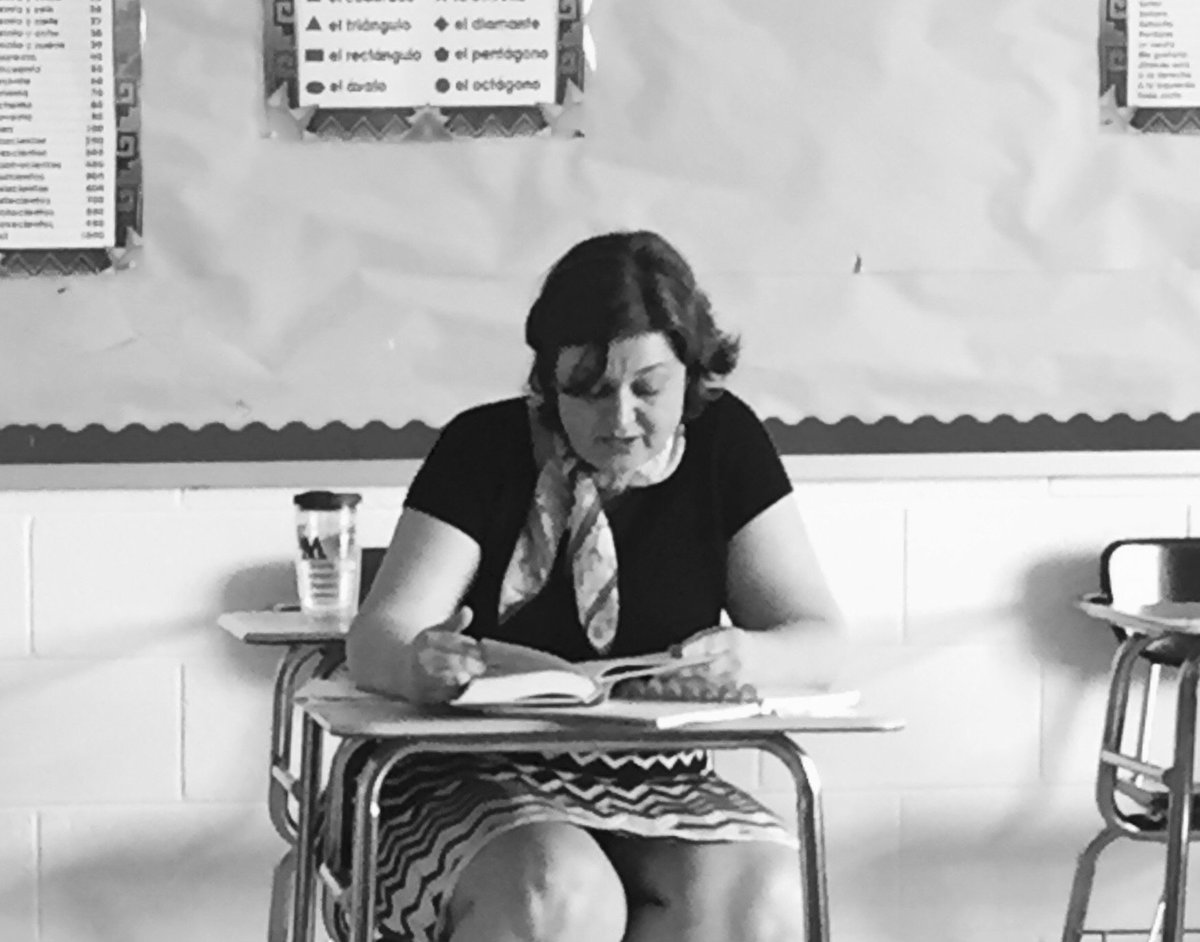 GHS_Book_Club's tweet photo. 2nd book club meeting today-We started #the57bus by reading aloud the first 15 pages or so—already intrigued! Next meeting May 22. See Ms. H if you still need book. 📚🙌 https://t.co/kN4oXtcUXr