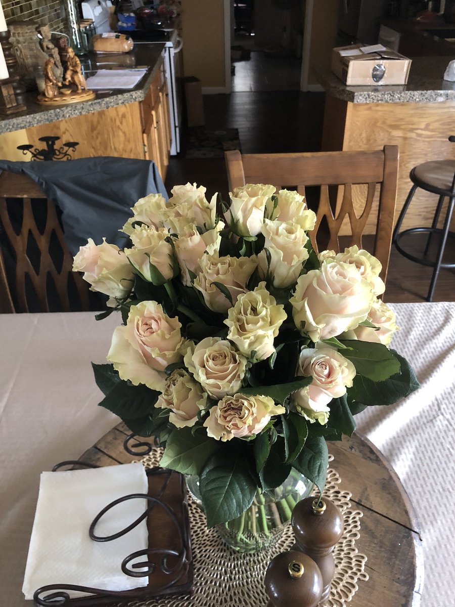 <a href="/TheBouqsCo/">The Bouqs Company</a> ~ not what was ordered: