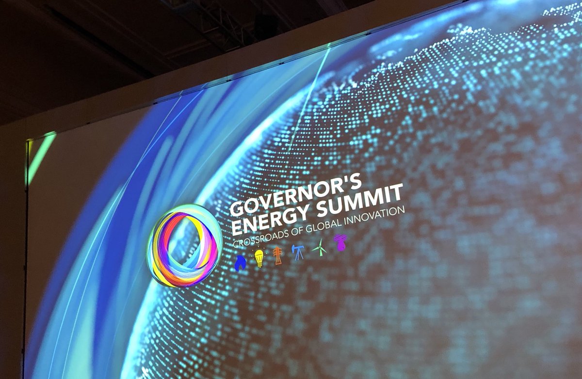JennyWilsonUT's tweet photo. So proud to be my dadโs lunch date at the Governorโs Energy Summit where he received a โUtah Energy Pioneer Award.โ #MayorTed @VagabondTed https://t.co/juxfIcBwSp