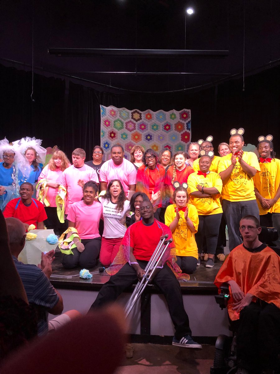 betsatw's tweet photo. The full cast for “The Lorax” production today. #NHCSSPED @askewjulie https://t.co/fngbqu9WJz