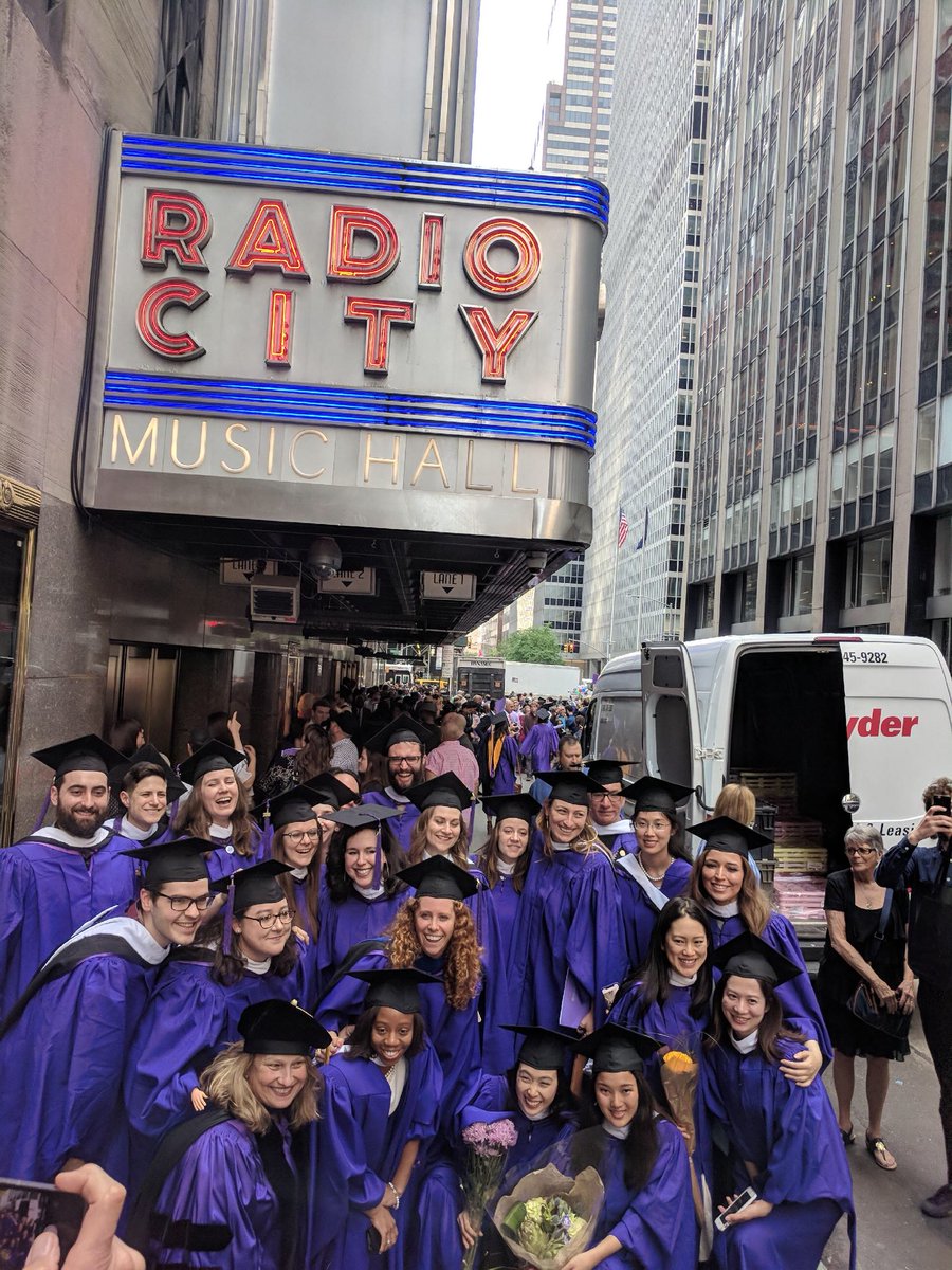 NYU_NFS's tweet photo. Our #Steinhardt2018 @NYU_NFSPH grads are looking good at @RadioCity! https://t.co/1aPvtQCaYM