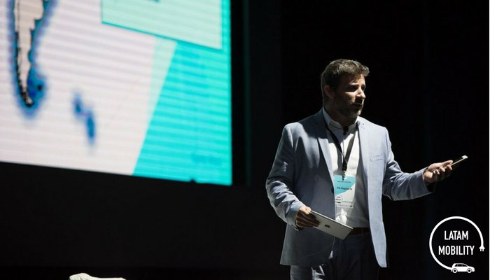 LataMobility's tweet photo. Leandro Perillo Gerente de Movilidad y Políticas Públicas de FIA Región IV.

En su ponencia de La Movilidad Sustentable en Latinoamérica; 
Explicó de los grandes avances que hay en la región y de lo mucho que podemos lograr si trabajamos en equipo. 

#LataMobilitySummit2018 https://t.co/8SkYiuc2FB