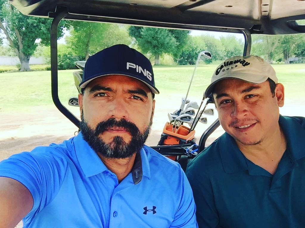 zurdo_vazquez's tweet photo. #DonBarbas y #Barbitas #OkNot ⛳ #Relax https://t.co/qktodSR4eE