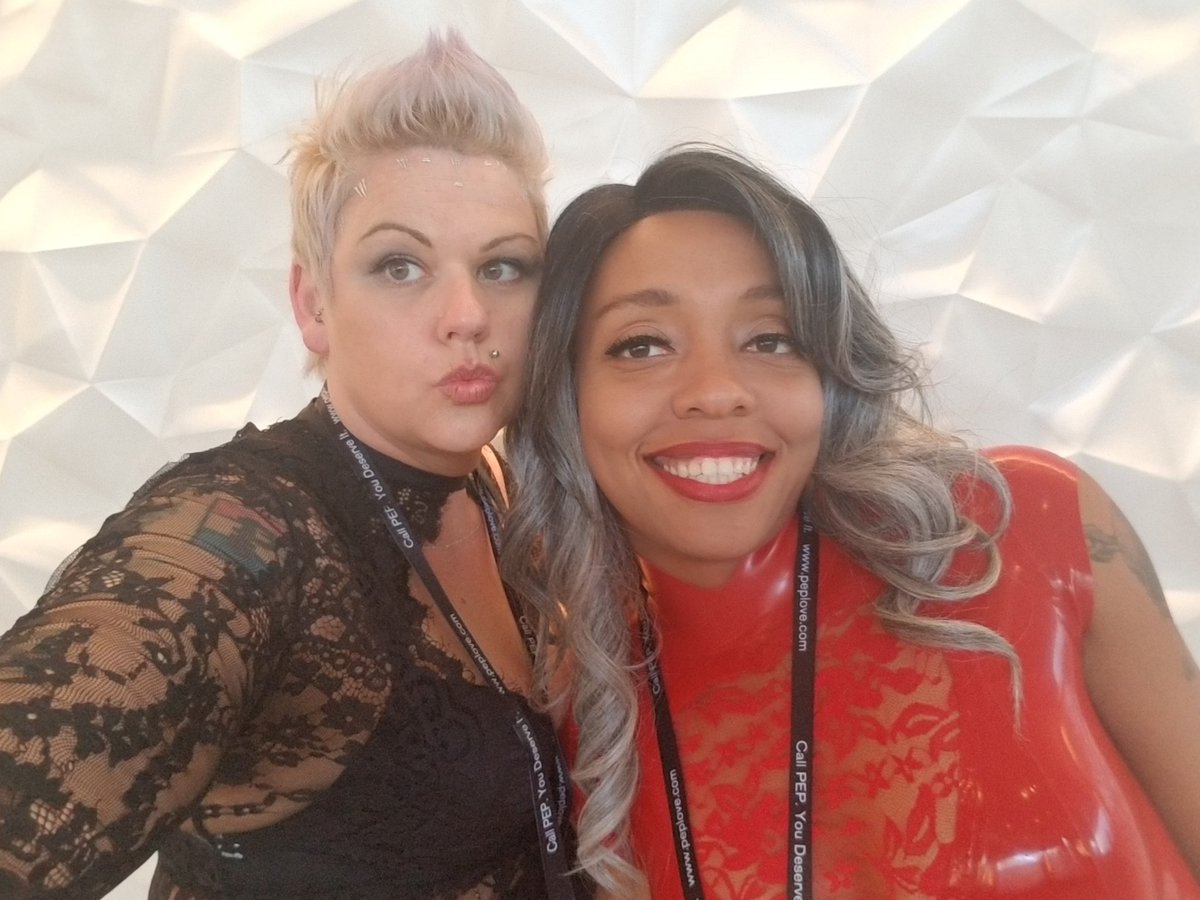 YourMadameRose's tweet photo. Most amazing friends @AstriaReine @DomConLA 2018
#FemdomforLife https://t.co/ia2svjvAW0