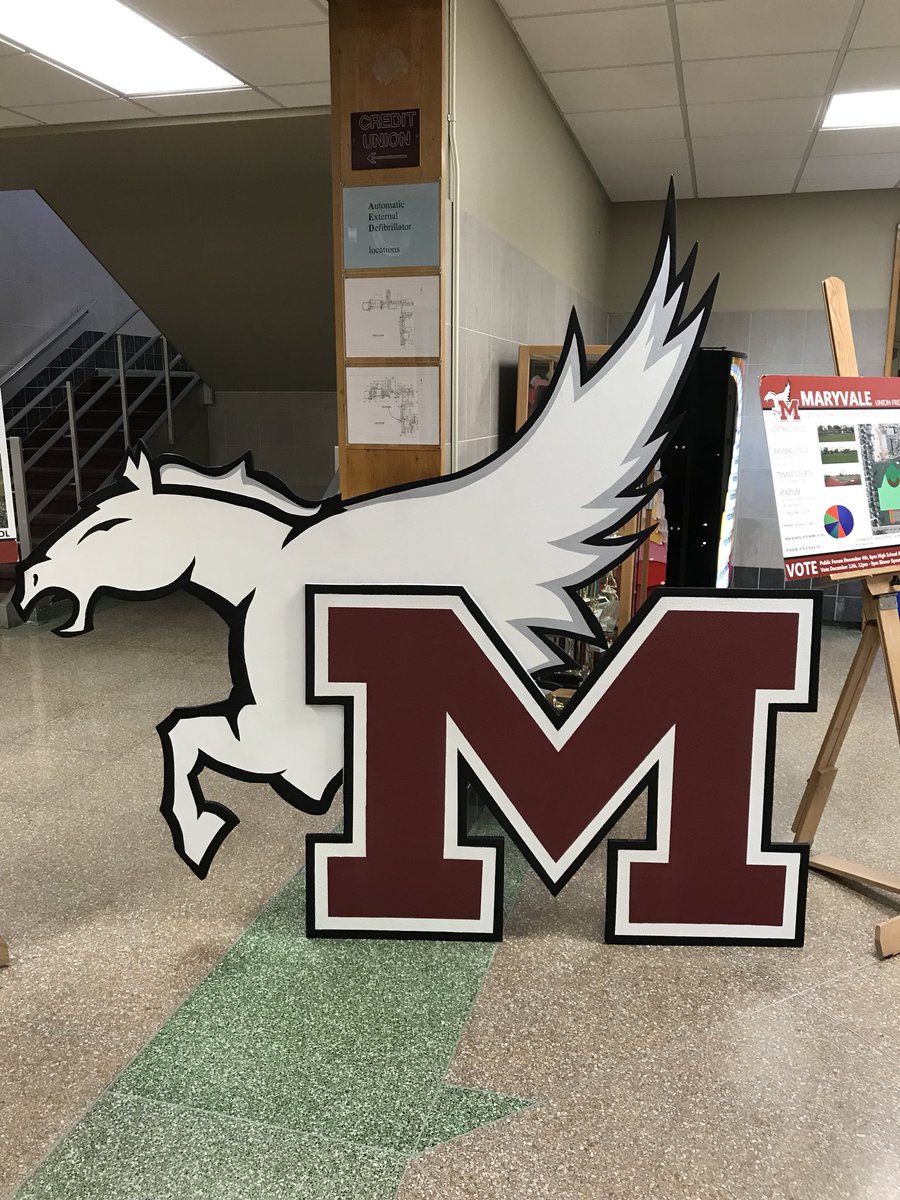 mvaleclassof17's tweet photo. The supplies that we purchased lead to the development of this sign. Our wish of having a lasting legacy has come true. We’d like to thank the students and faculty that built the sign for us. https://t.co/YBj3lOGrFv