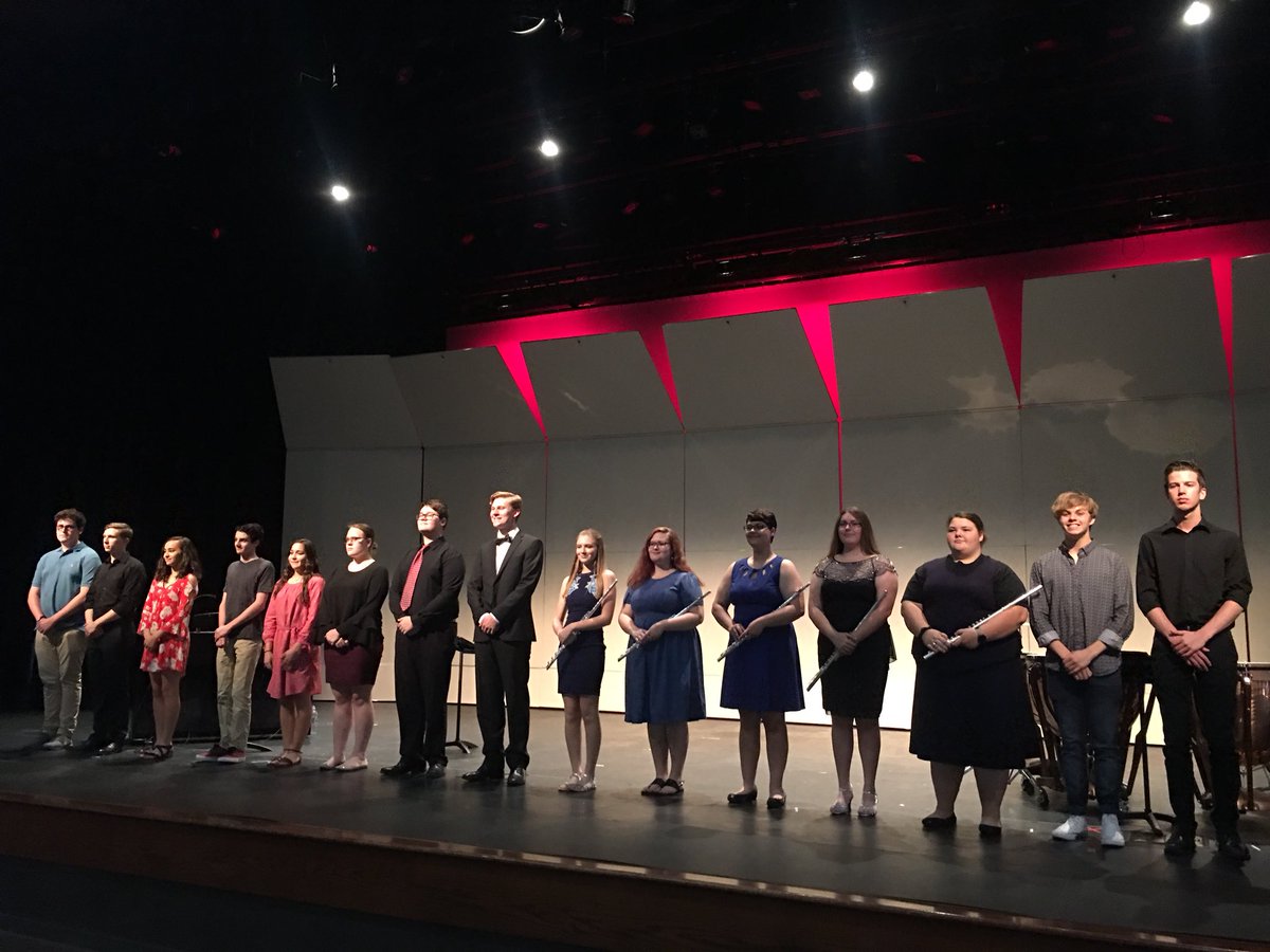 McCrackenBands's tweet photo. MCHS Bands Chamber Ensembles Concert!!!! https://t.co/tQPuRYz36D