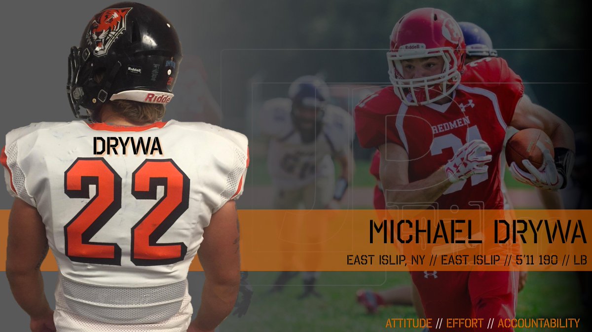 BuffStateFB's tweet photo. Next up for the Class of '22 is...
Linebacker from East Islip, Michael Drywa! https://t.co/xHZiGESp9T