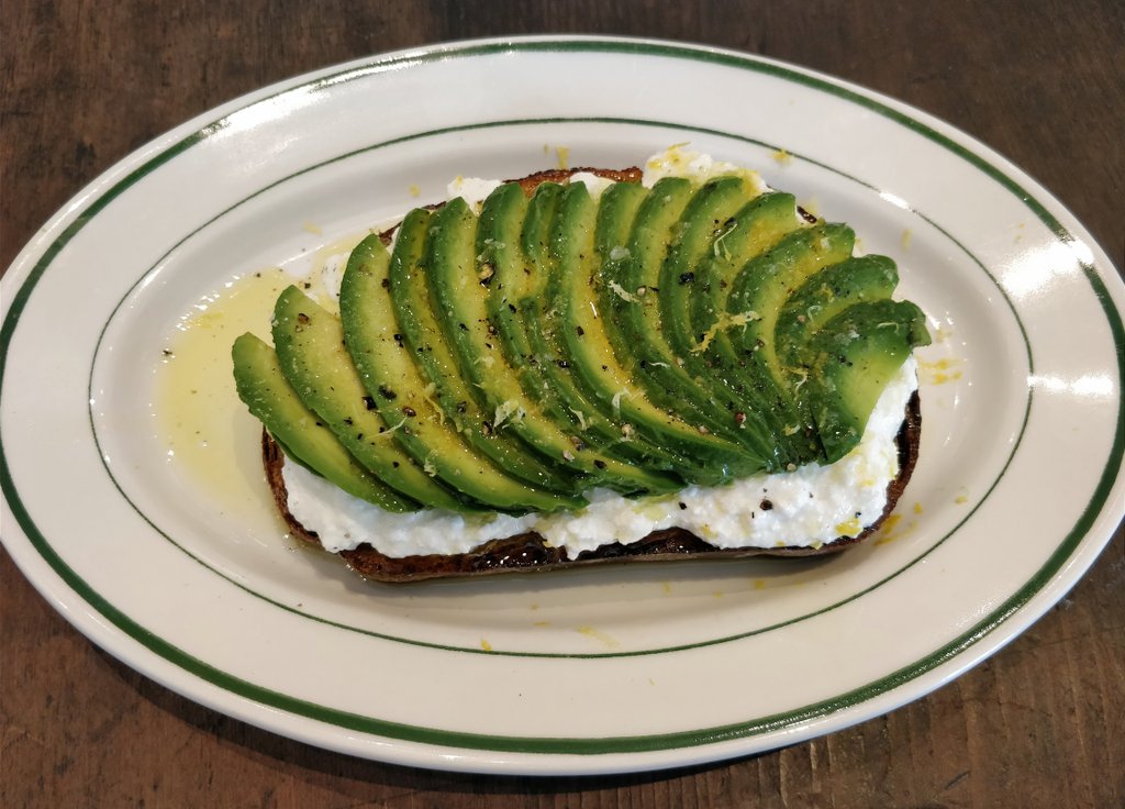 qavee's tweet photo. hi i found $9 avocado toast today

she thicc. she possess a ricotta mountain. she got the lemon Zest™

feels like a brisk walk on a dewy spring morning

9.9/10 https://t.co/rhQ4QSpizT