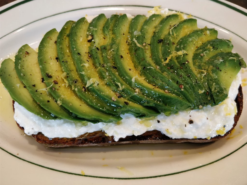 qavee's tweet photo. hi i found $9 avocado toast today

she thicc. she possess a ricotta mountain. she got the lemon Zest™

feels like a brisk walk on a dewy spring morning

9.9/10 https://t.co/rhQ4QSpizT