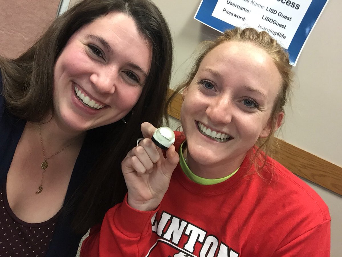 dfordmath's tweet photo. Hanging out with @Ms_Pallett playing with ozobots and fun math toys https://t.co/5jagvkoQ5Y