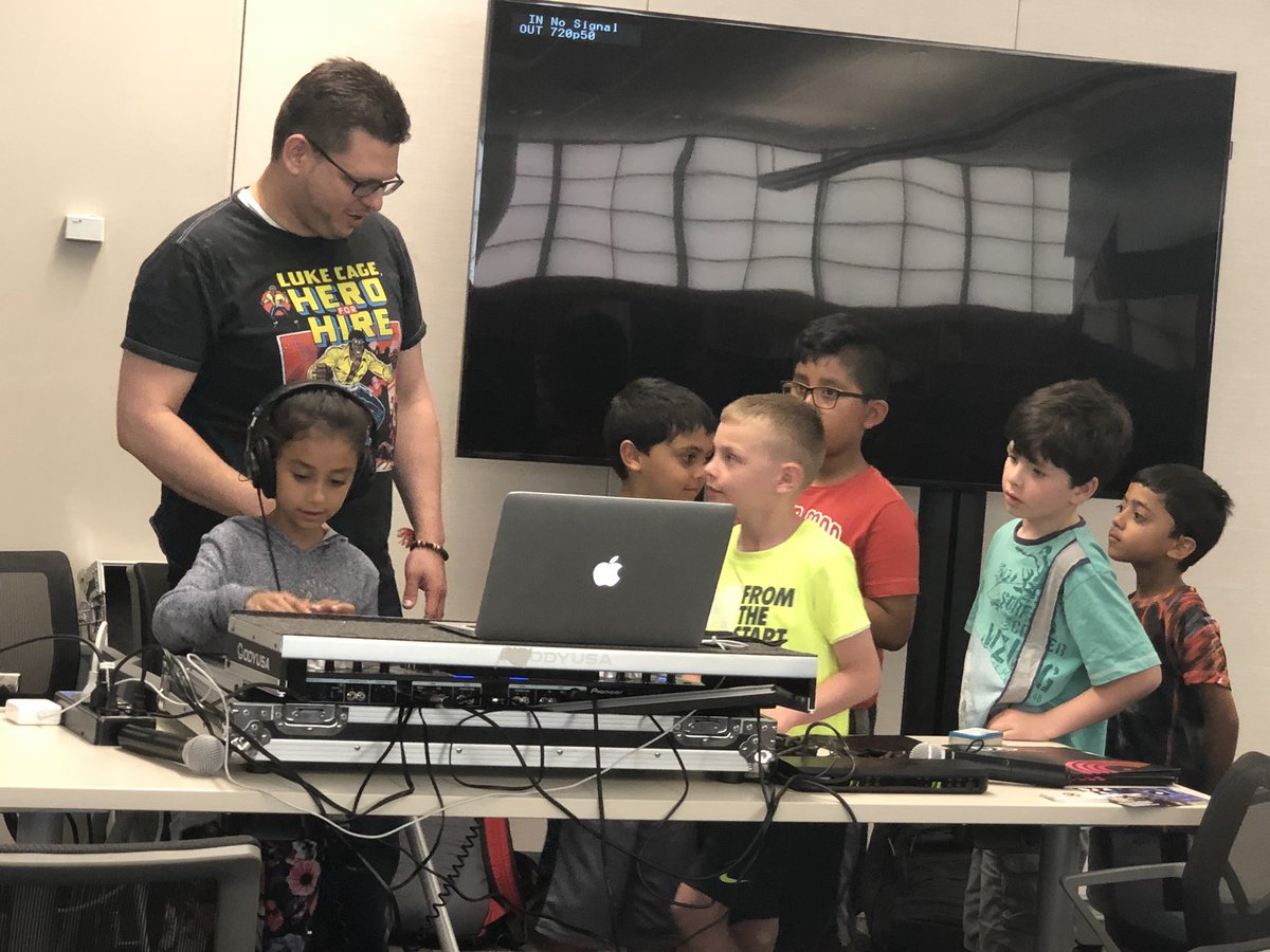 widadluqman's tweet image. Thank you @SalineCommEd for hosting DJ Class for our kiddos! #FosterTheArts #MultipleIntelligence Keep the beats coming!