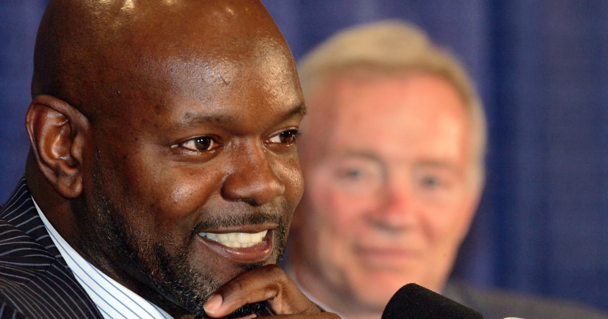 LOOK: Florida wishes Emmitt Smith happy birthday in creative way 