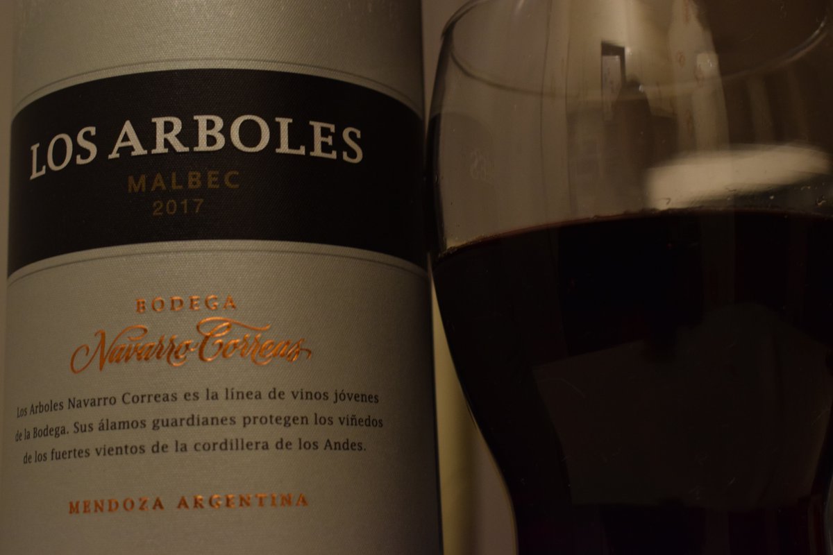 monis_ph's tweet image. "Compartir con los mejores amigos"
Dice #Instagram ...
.😉
.🍷
#NavarroCorreas #LosArboles #Malbec #VinoArgentino #ElMejor