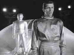 friseuringo's tweet photo. KBN (acronym for "Klaatu Barada Nikto") famous phrase of # MichaelRennie/Klaatu, taken from a b-movie of American #fantascience of the '50s.
In Sept. 1976, Capitol Records released a mystery album. The band's was name #Klaatu -The Secret Band as Good as #TheBeatles
#Cinema #Music https://t.co/YkvgS7LDYD
