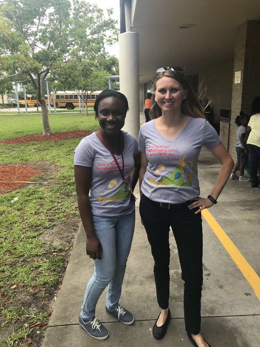 VickiOndo's tweet image. Shirts that motivate and represent us #ThisIsAVID #ThisisAVIDPalmBeach #AvidAwarenessWeek
