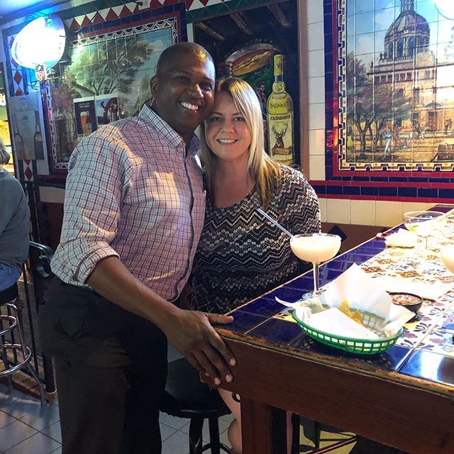 DwayneandJamie's tweet photo. https://t.co/iRyY4kMq9C Taco Tuesday 😍🌮🍹 https://t.co/j6fTsIKzAF
