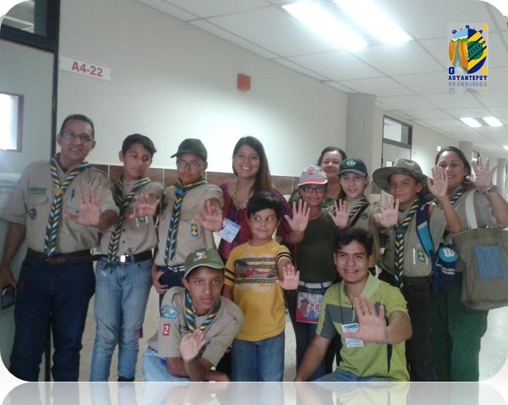 gsauyantepuy2's tweet photo. Voluntariado, tema fascinante que nuestros amigos de @EsdeVoluntarios conocen perfectamente, ayer los Scout del #GSA2 tuvieron el placer de conocer este proyecto el cual coincide con nuestro objetivo de ayudar a construir un mundo mejor #scout #serviciovoluntario @UcabGuayana https://t.co/24u6fU89lN