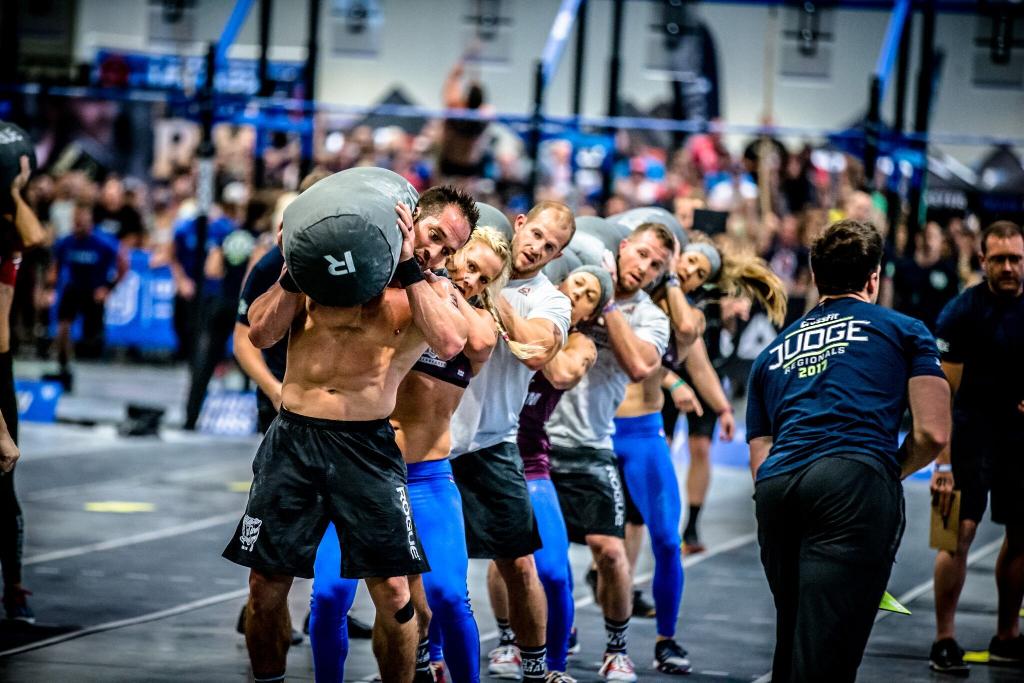 Reebok on Twitter: "Teamwork: we lift each other up &amp; we win as one. @CrossFitMayhem | Who's ready for the 2018 Regionals? #RoadtoRegionals @CrossFit @CrossFitGames https://t.co/pffD7MMIns" / Twitter