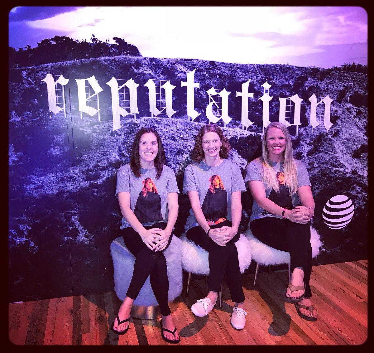 patchoulybanks's tweet photo. Who’s counting? 1, 2, 3... more days till @taylorswift13 #reputationStadiumTour! @taylornation13 https://t.co/EvBMNxmnwu