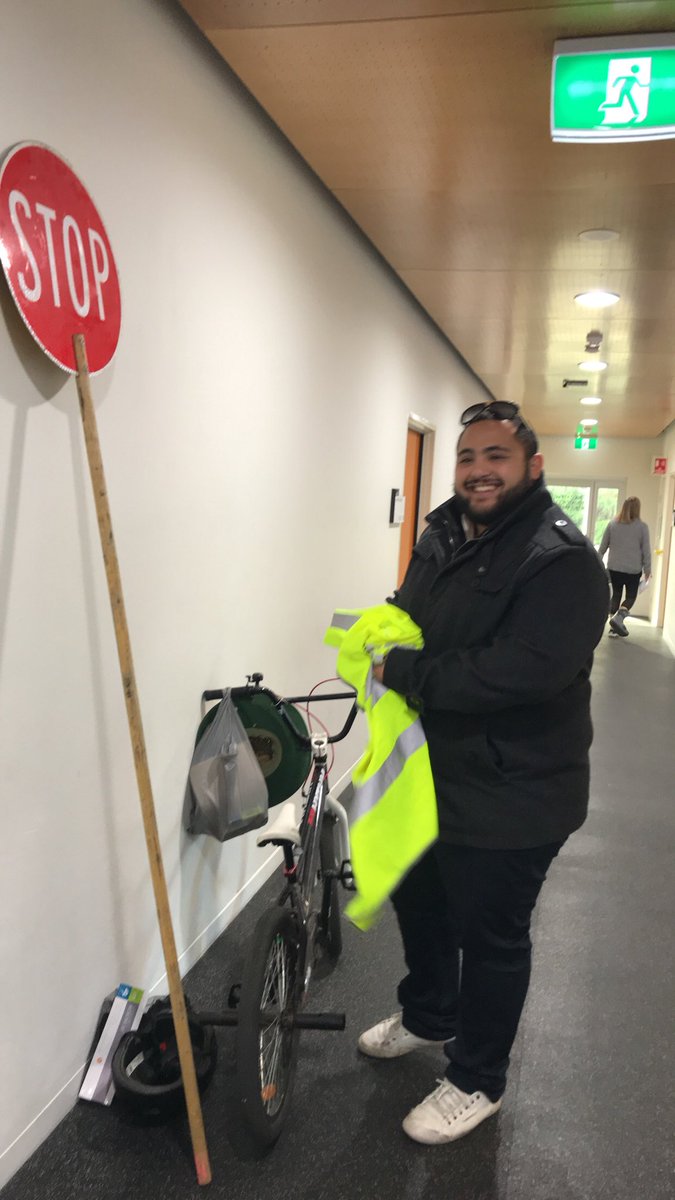 Step aside kids!! Morris is here!! ✋🏽👏🏼 <a href="/Morris_A01/">Morris A</a> #ACUEDU_p