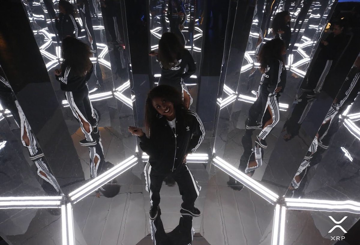 Performing with <a href="/SnoopDogg/">Snoop Dogg</a> tonight for #xrpcommunity party! 🙂 I have some XRP do ya’!!? #cryptocurrency