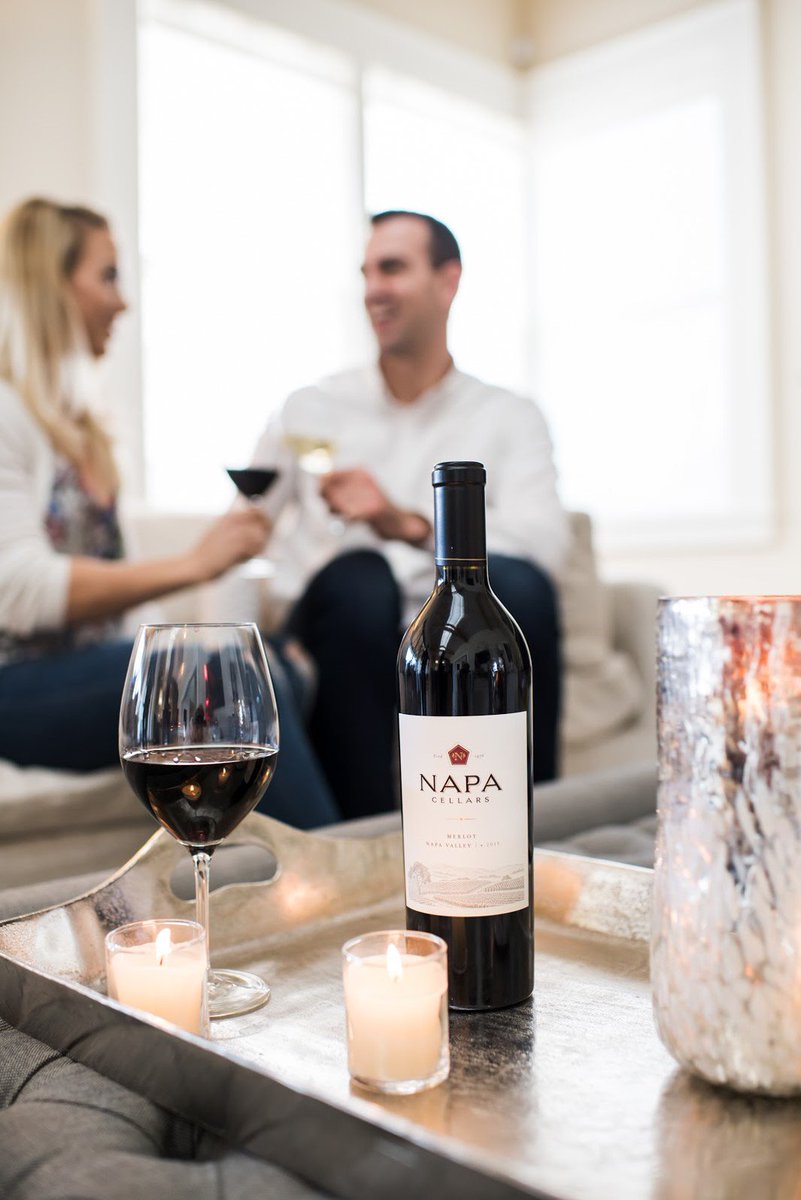 Date night isn’t complete without a bottle of Napa Cellars Zinfandel. Enjoy aromas of fresh berry compote, black cherry, plum, sweet vanilla smoke and hints of clove.